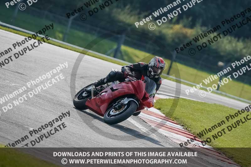 donington no limits trackday;donington park photographs;donington trackday photographs;no limits trackdays;peter wileman photography;trackday digital images;trackday photos